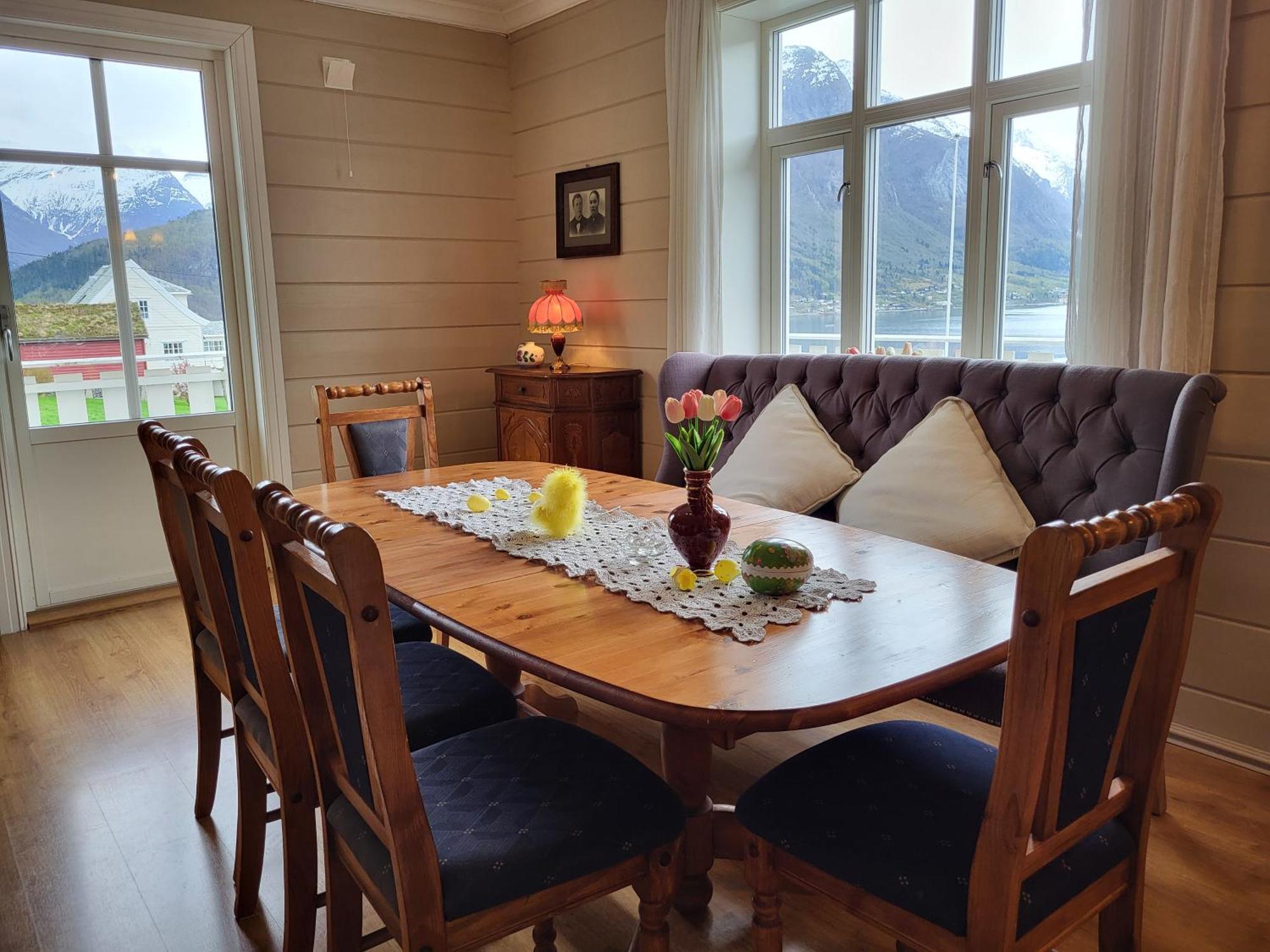 Solheim Gard Villa Stryn Exterior photo