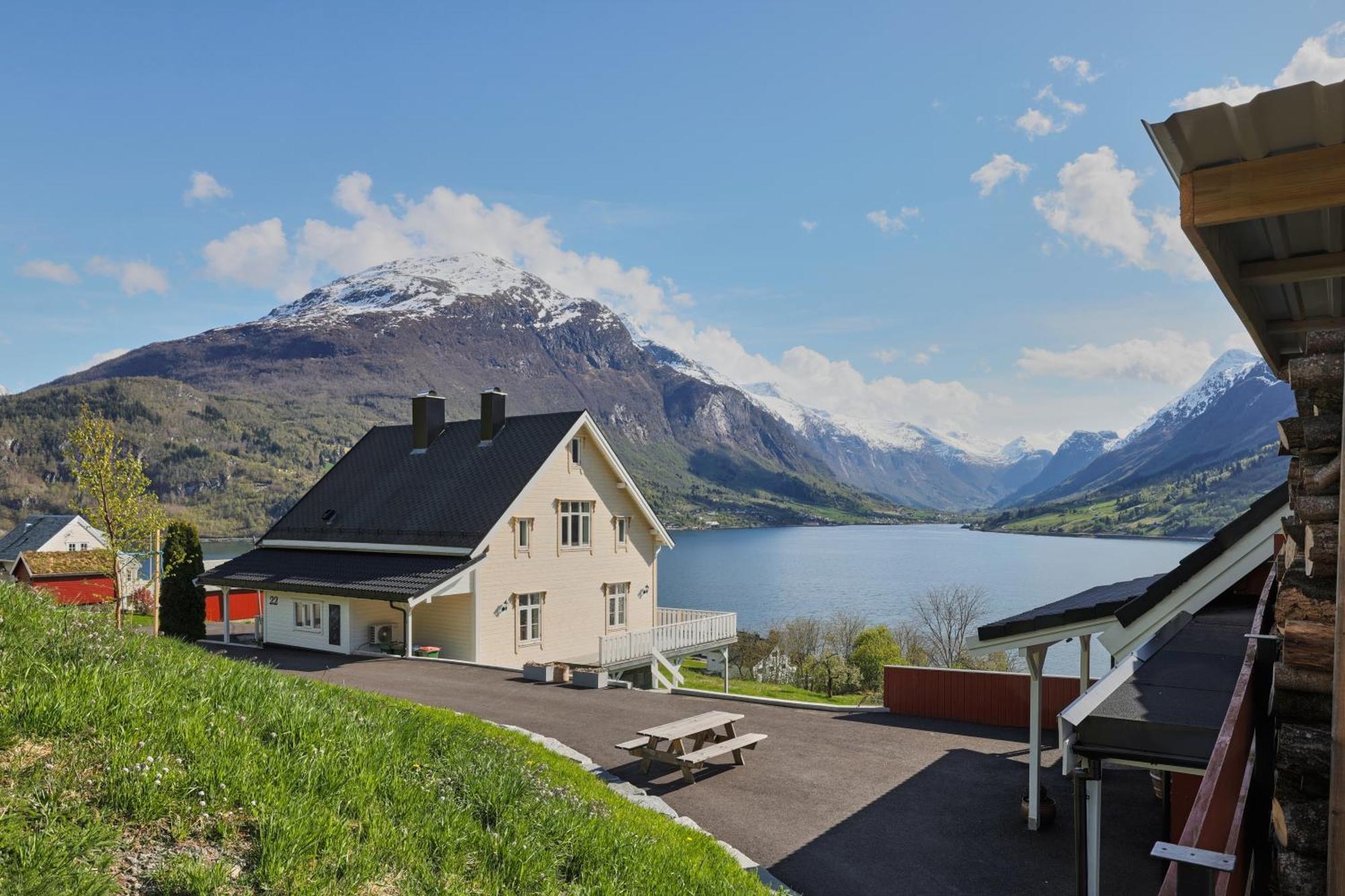 Solheim Gard Villa Stryn Exterior photo