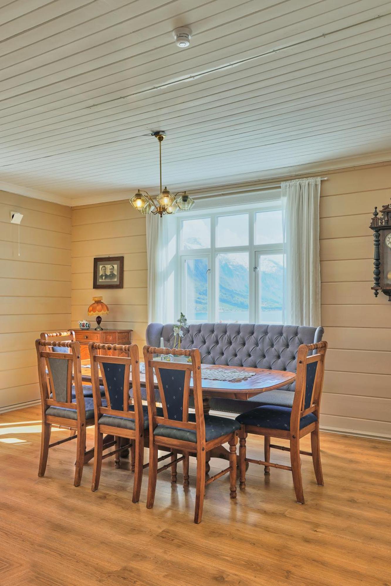 Solheim Gard Villa Stryn Exterior photo
