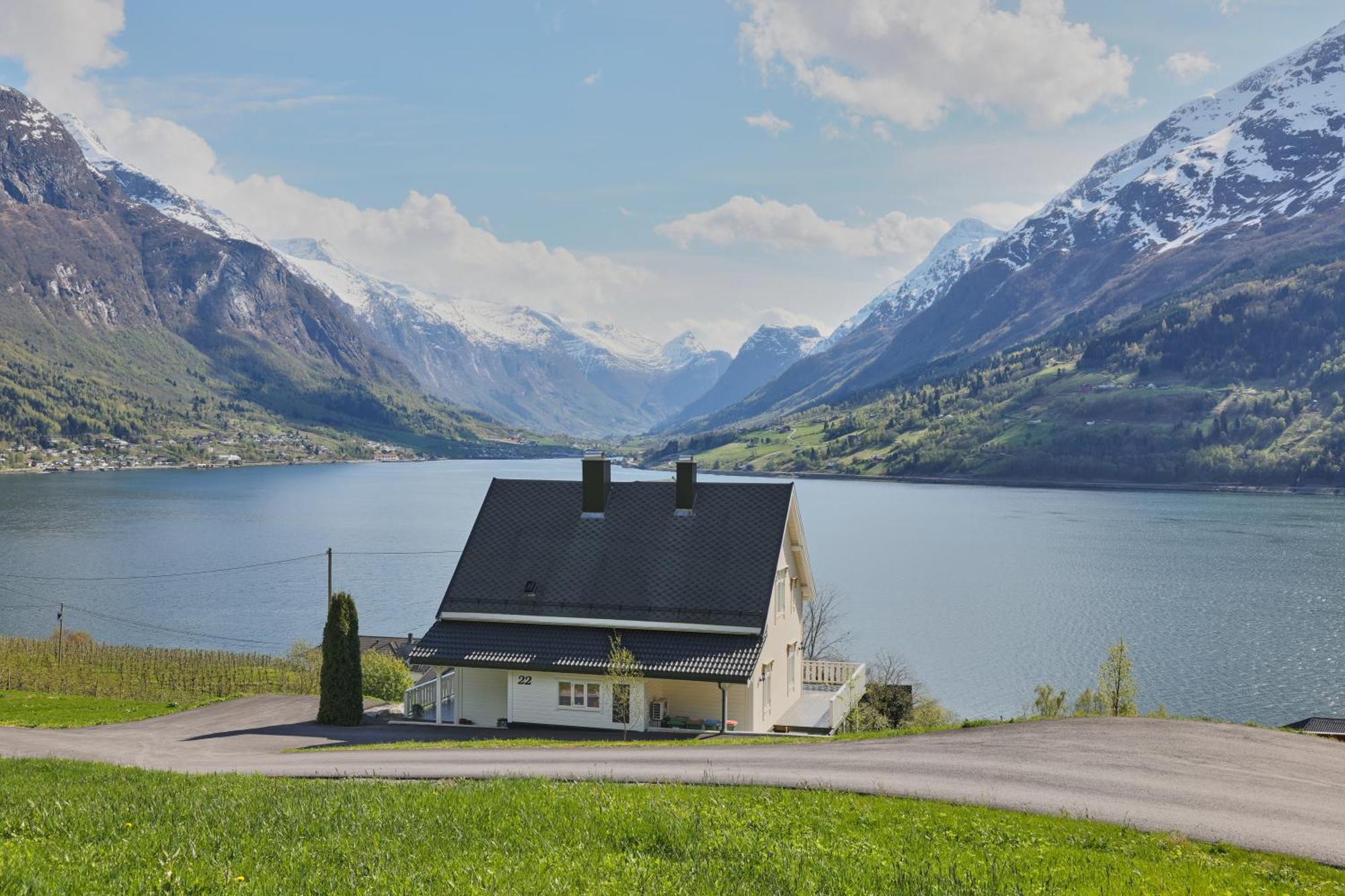 Solheim Gard Villa Stryn Exterior photo