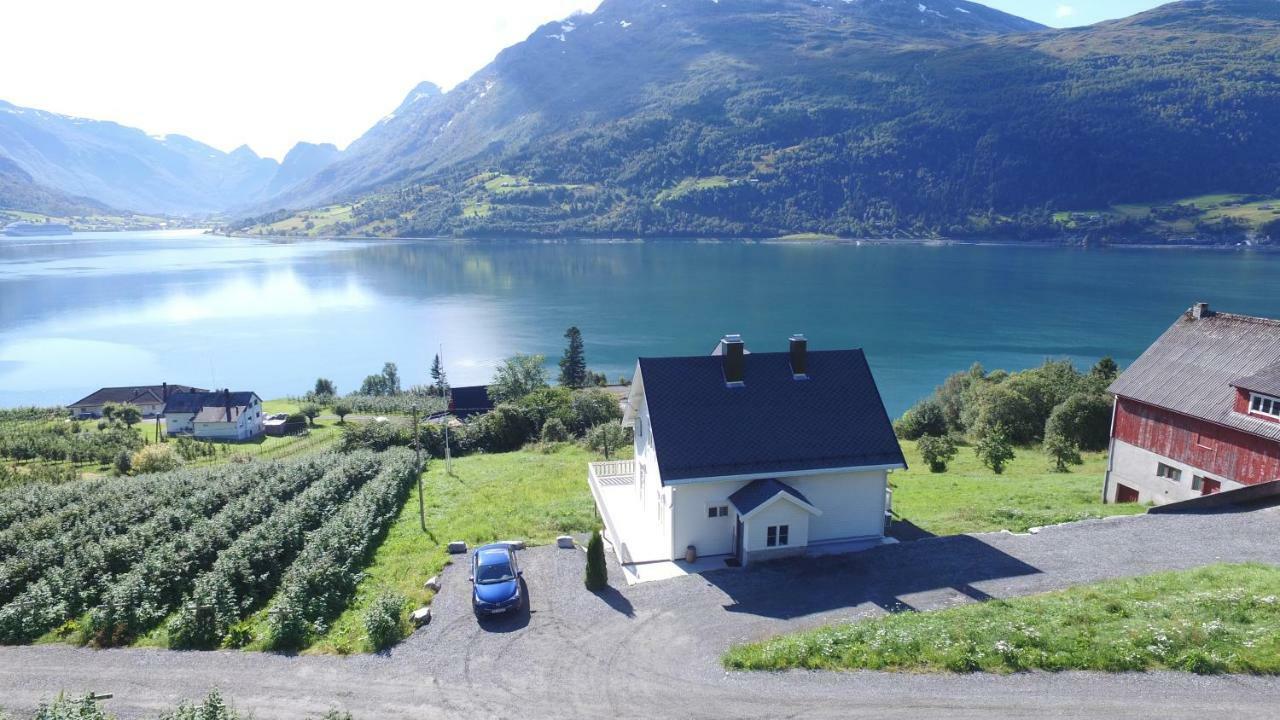 Solheim Gard Villa Stryn Exterior photo