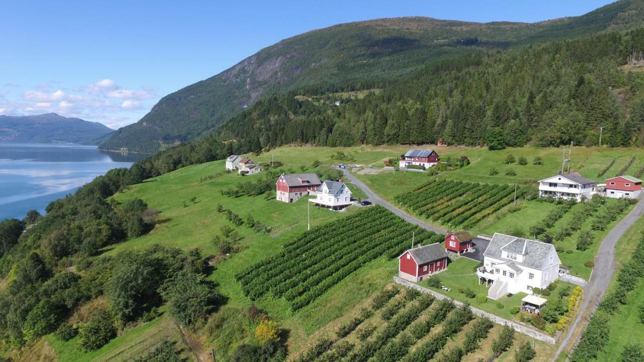 Solheim Gard Villa Stryn Exterior photo