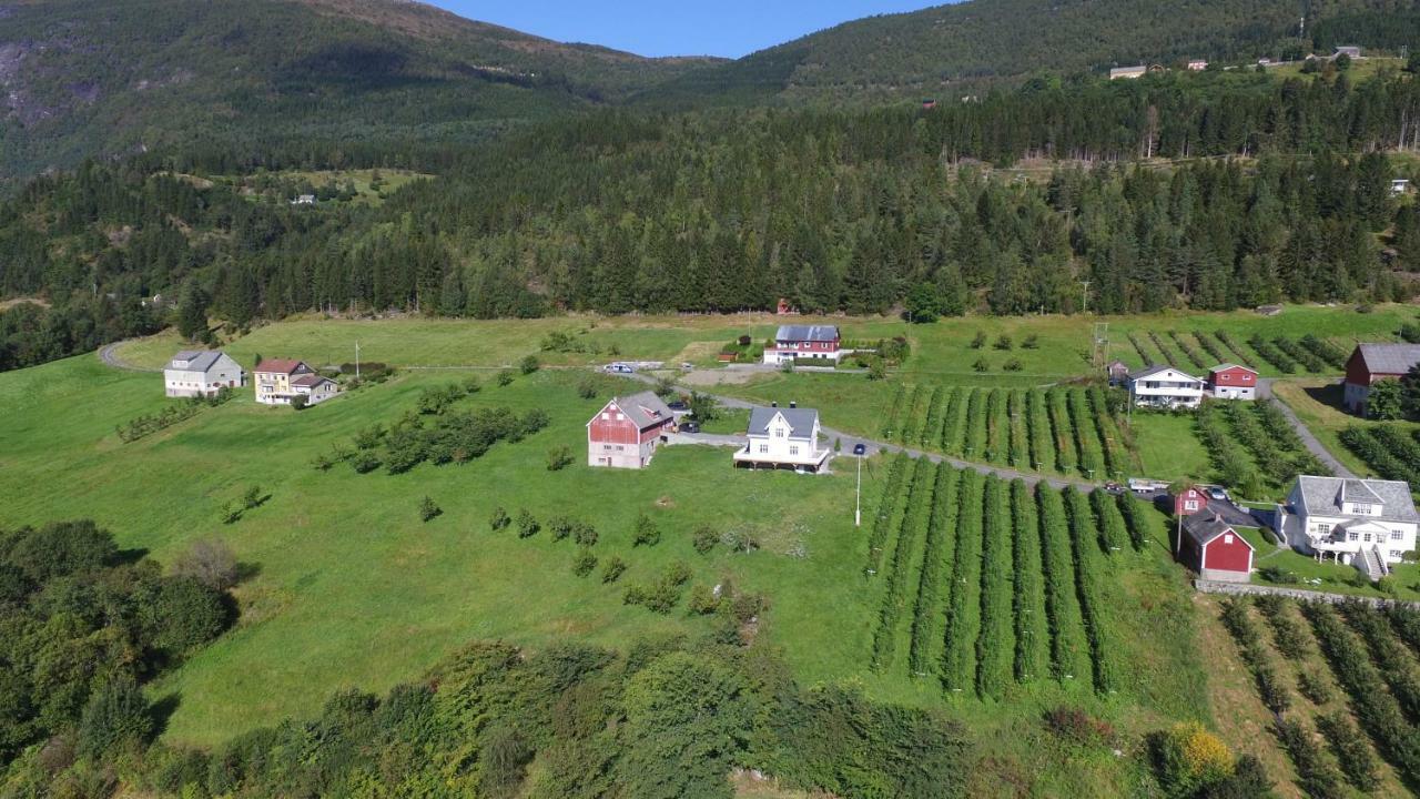 Solheim Gard Villa Stryn Exterior photo