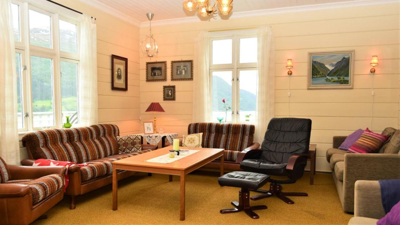 Solheim Gard Villa Stryn Exterior photo